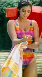 Simran 02
