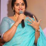 Pavitra Lokesh (4)