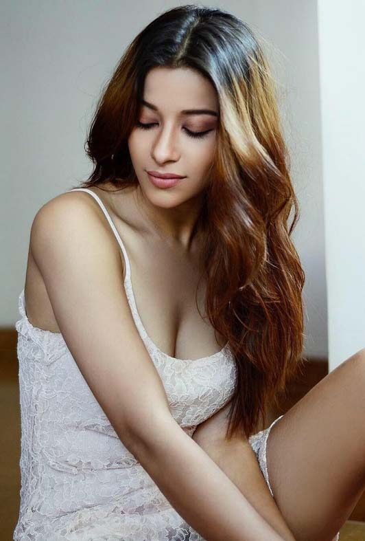 Nyra Banerjee glamorous stills