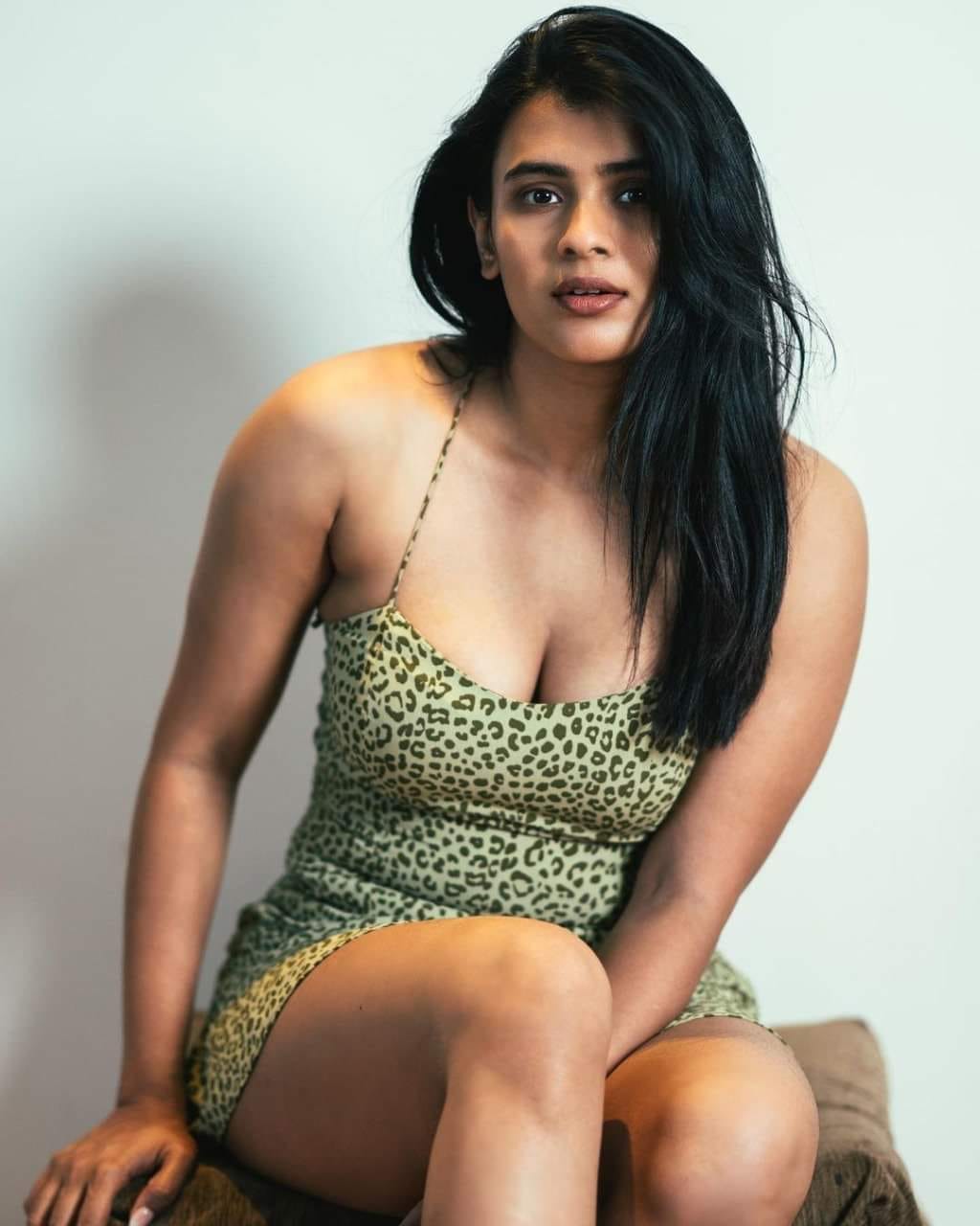 Hebah Patel 1