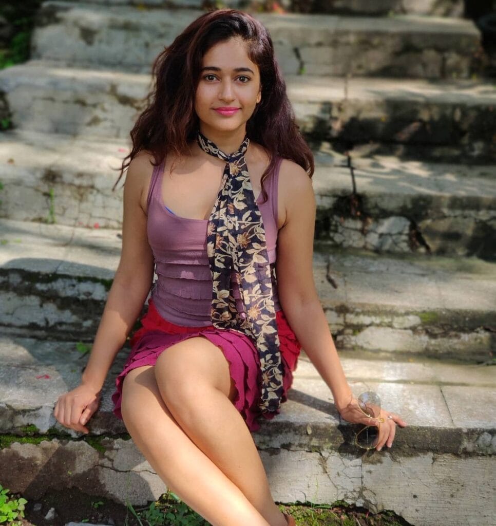 Poonam Bajwa 21