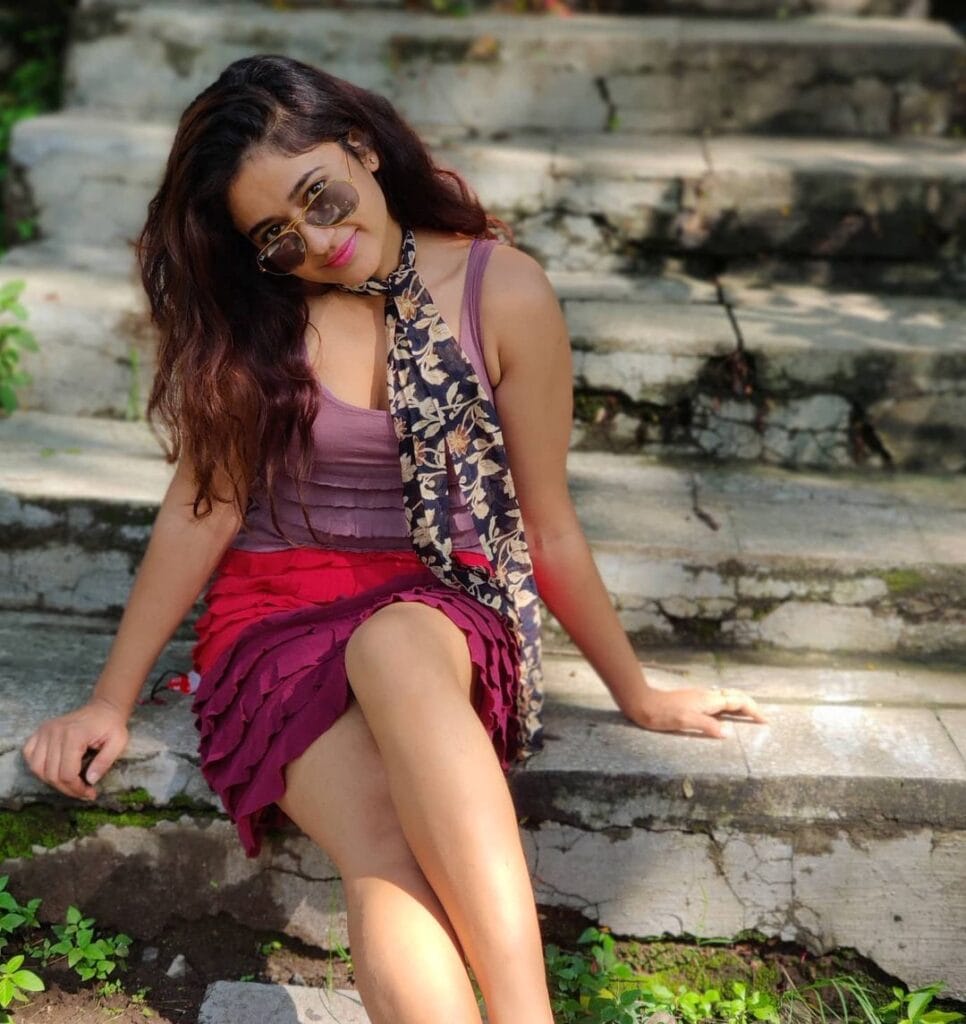 Poonam Bajwa 24