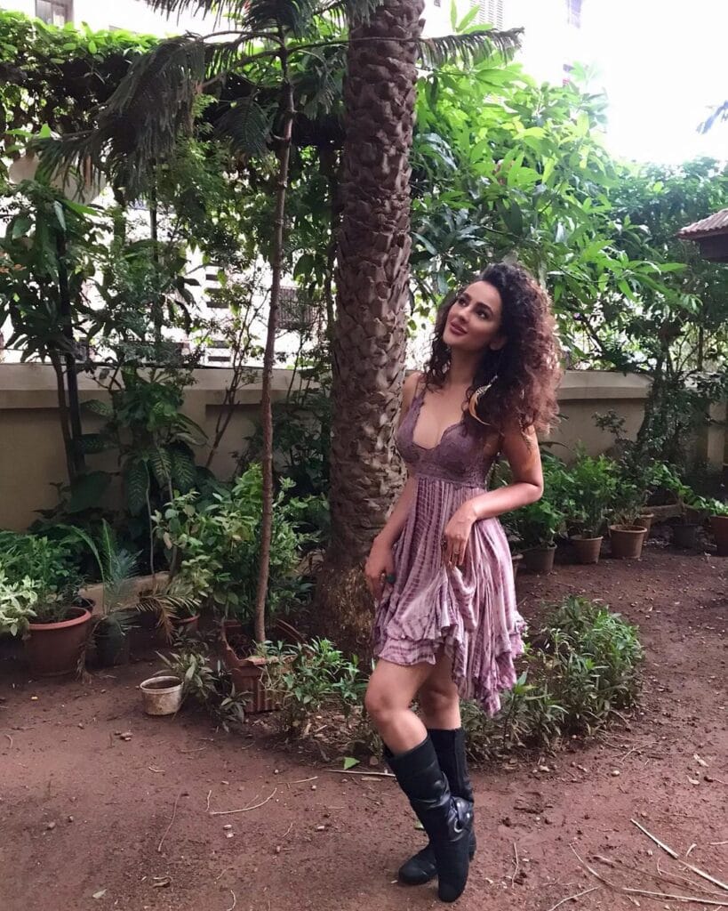 Seerat Kapoor 4