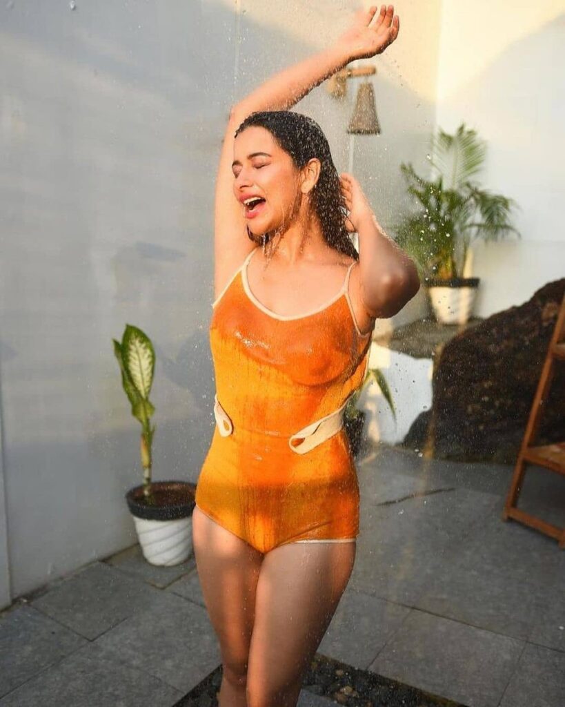 Nyra Banerjee 9