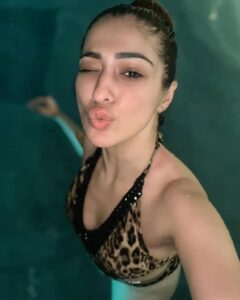 Raai Laxmi 01 1