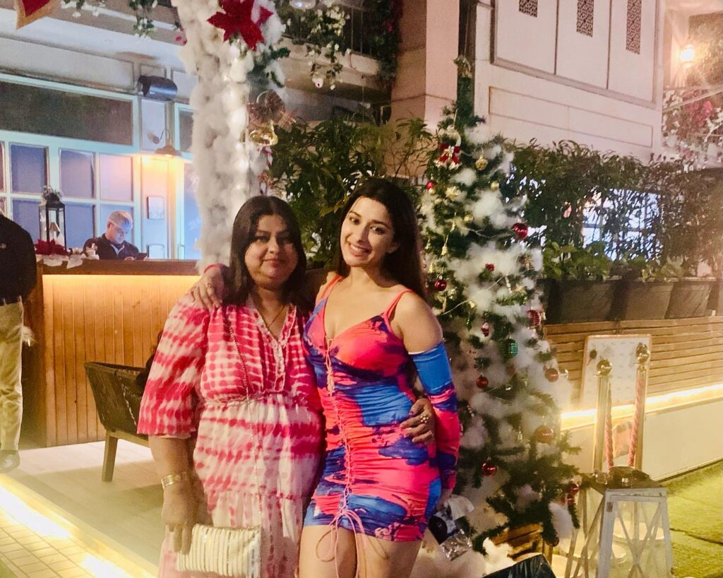Nyra Banerjee 2 1