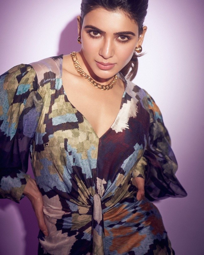 Stylish Samantha 1