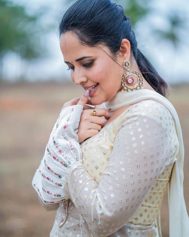Anasuya 3
