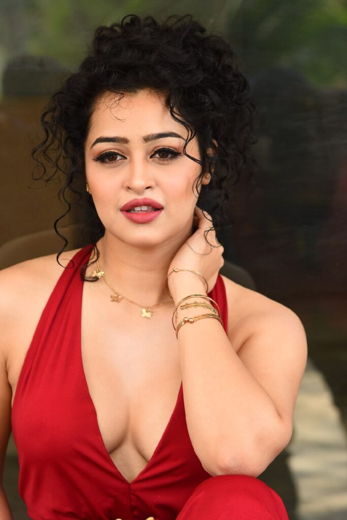 Apsara Rani 10