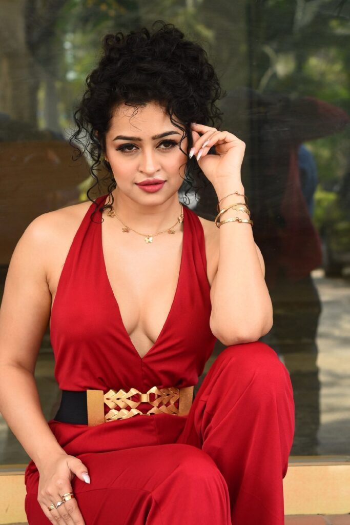 Apsara Rani 5