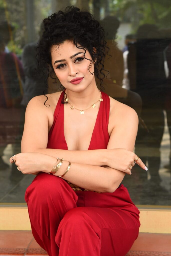 Apsara Rani 6
