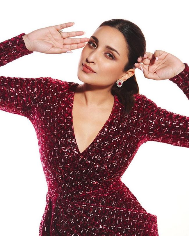 Parineeti Chpora 2