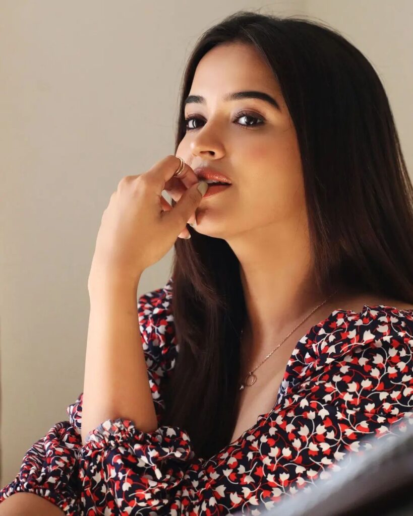 Pujitha 4