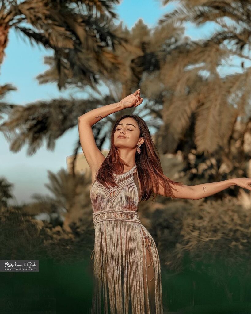 Tridha 9