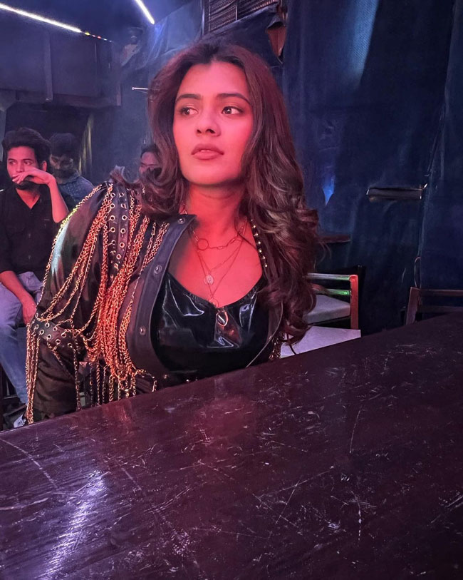 Hebah Patel 1