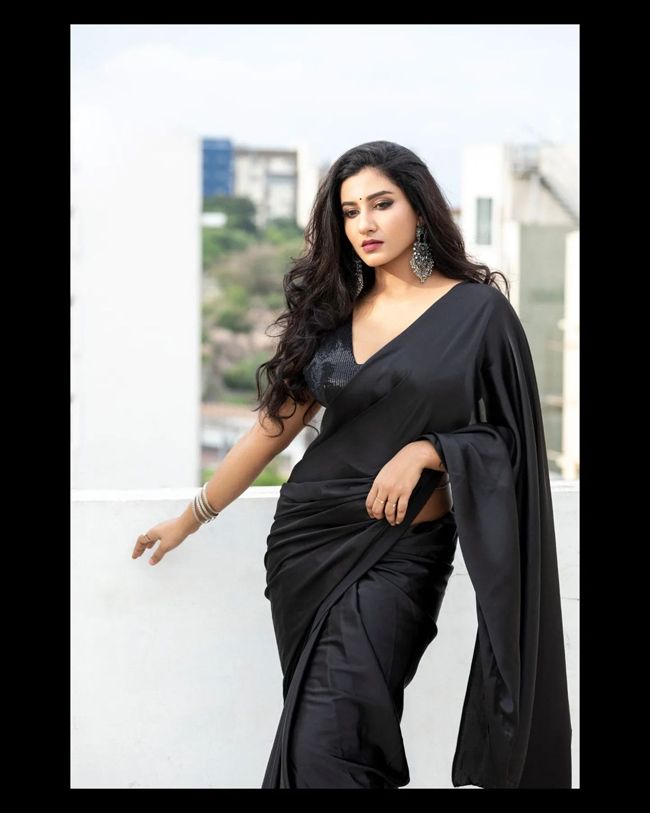 Vishnupriyaa 3