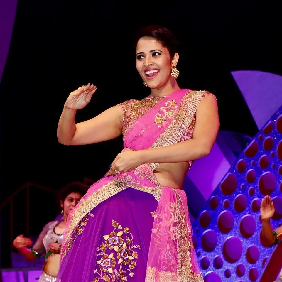 Anasuya Navel 2