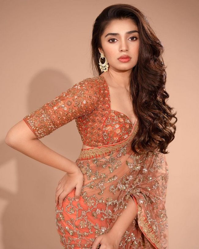 Krithi Shetty 5