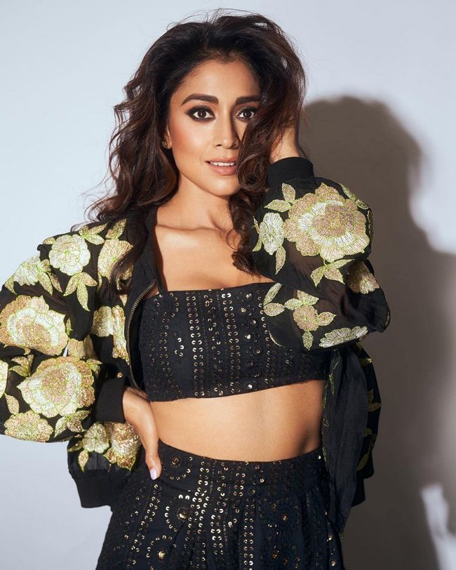Shriya Saran 12