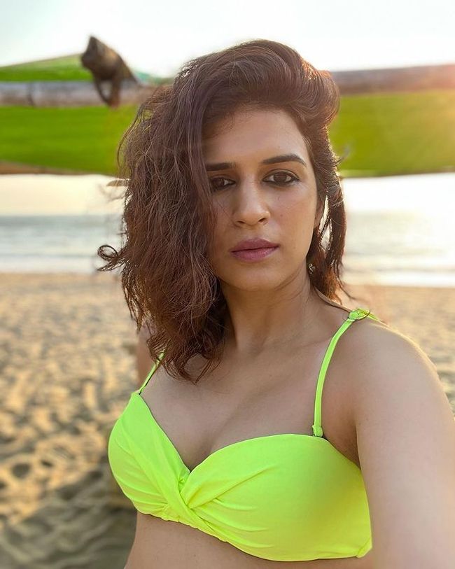 Shraddha Das 11