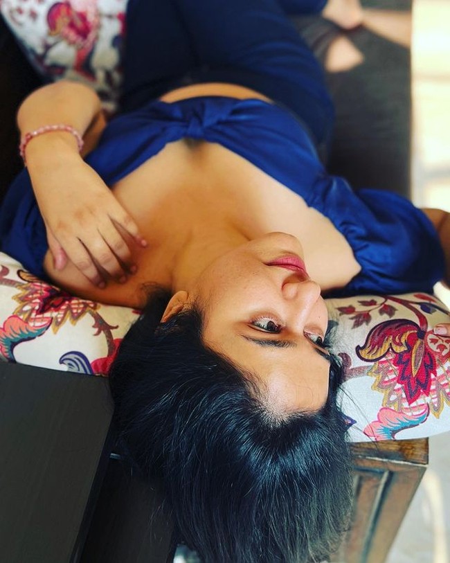 Poonam Bajwa 5 1