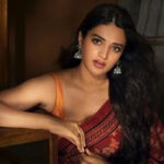 Niddhi Agerwal (1)