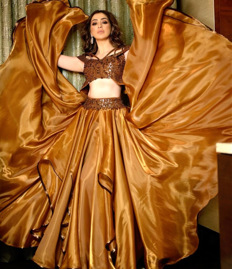Raail Laxmi 3