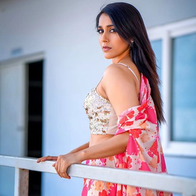 Rashmi Gautam 3