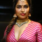 Divi_Stills7