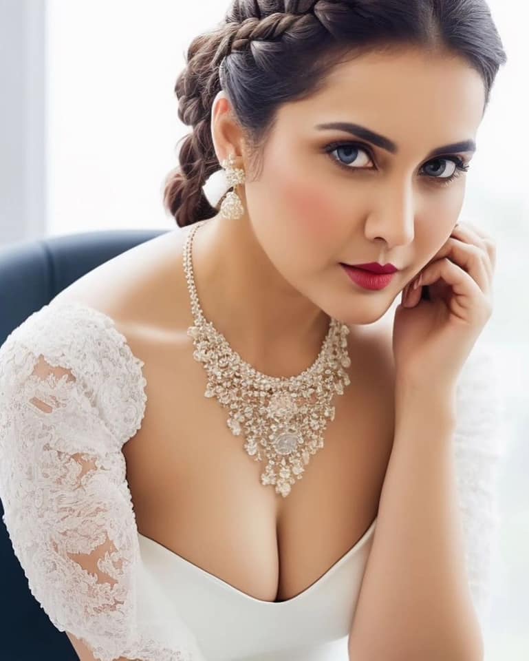 Raashi 3 1