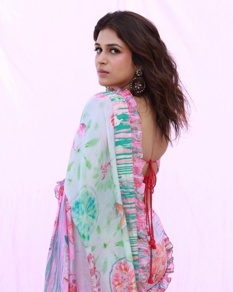 Shraddha Das 5 1