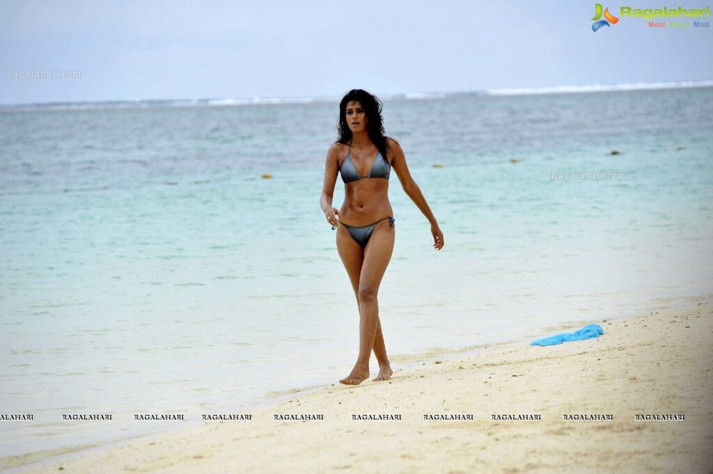 shraddha das 40