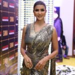 Lakshmi_Manchu3