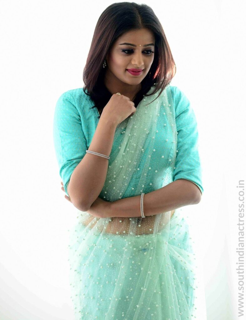priya mani 1