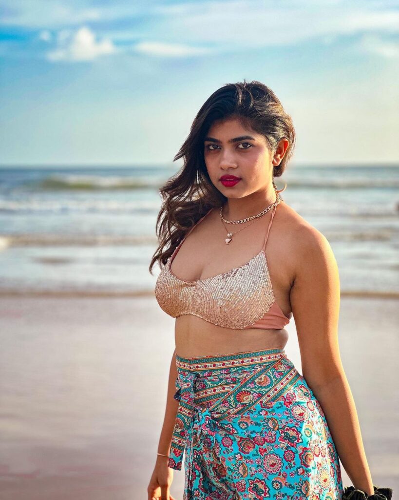 rithu chowdary 2 1