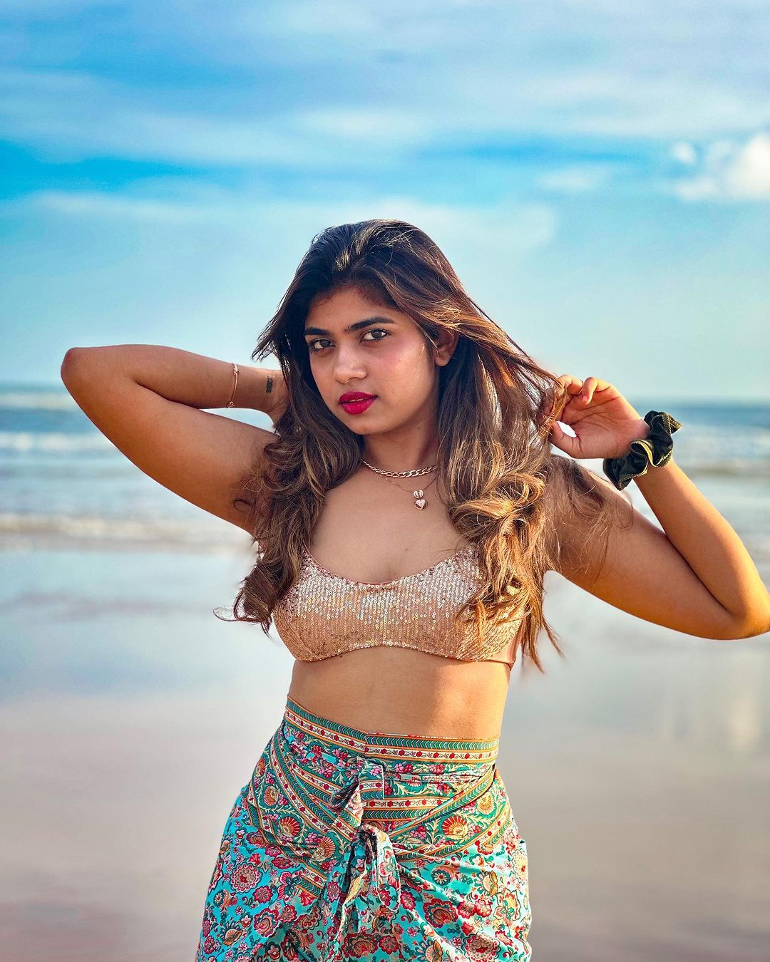 rithu chowdary 6