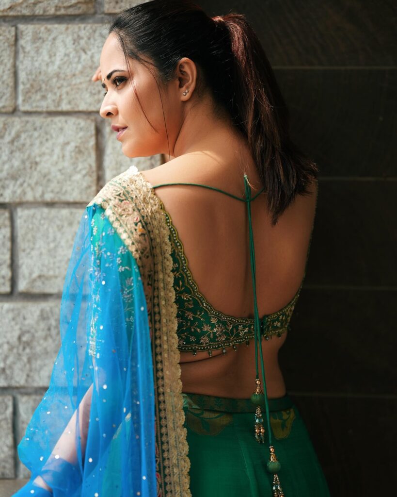 Anasuya half saree 02