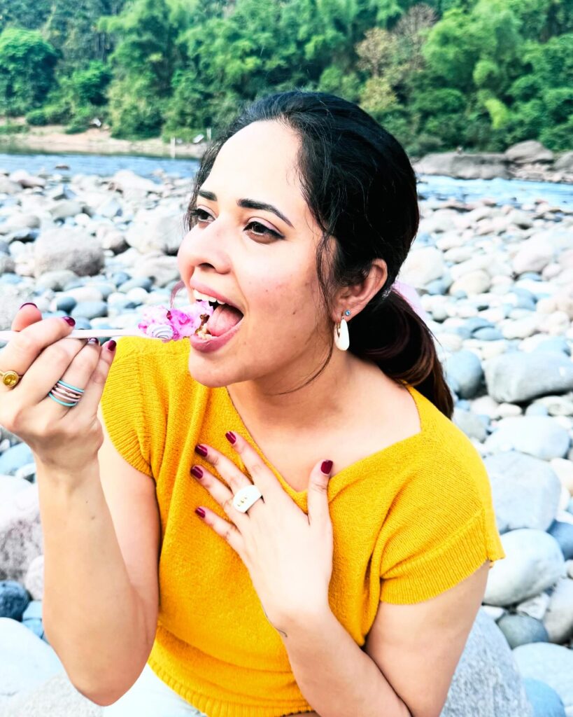 Anasuya in Forest 1