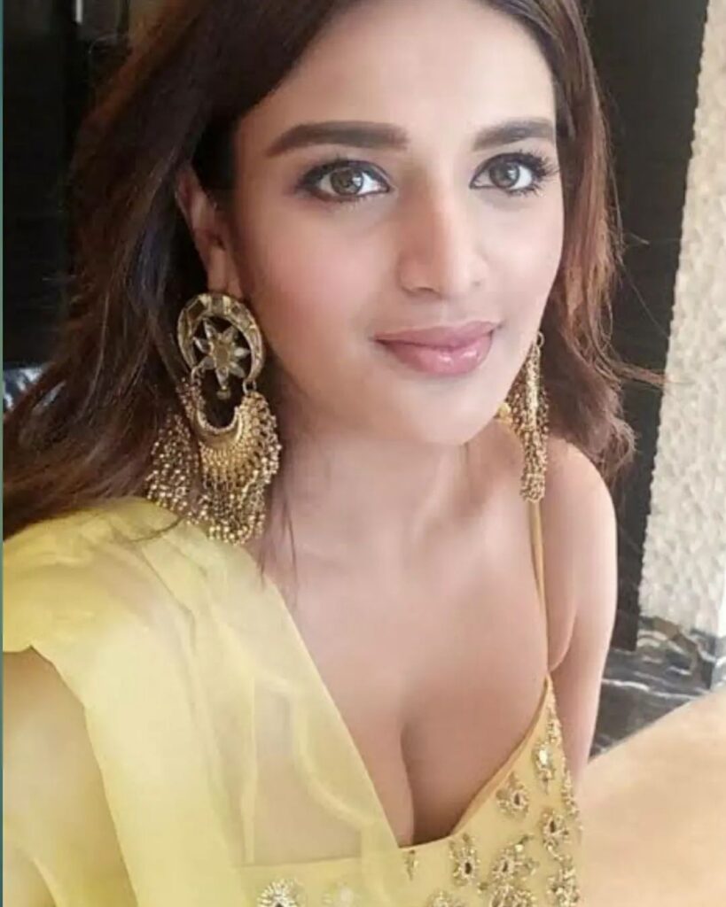 Nidhi 7
