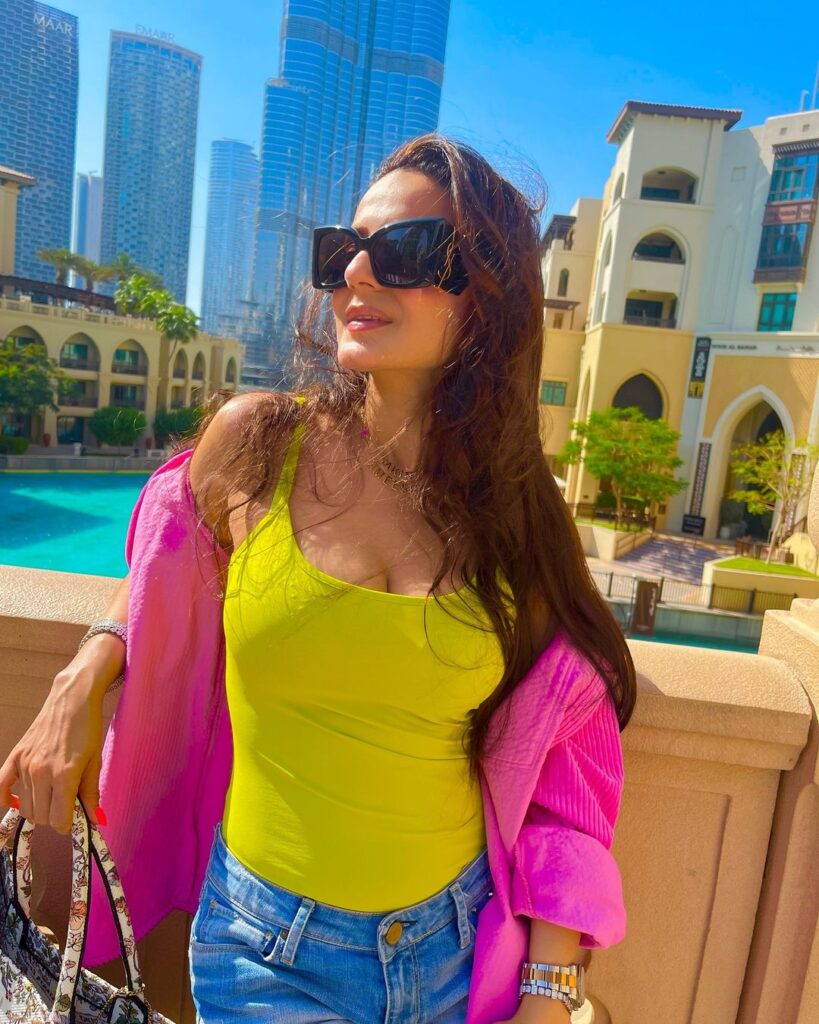 Ameesha 2