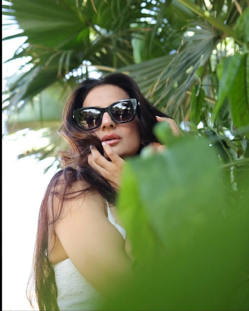 Amisha 4 1