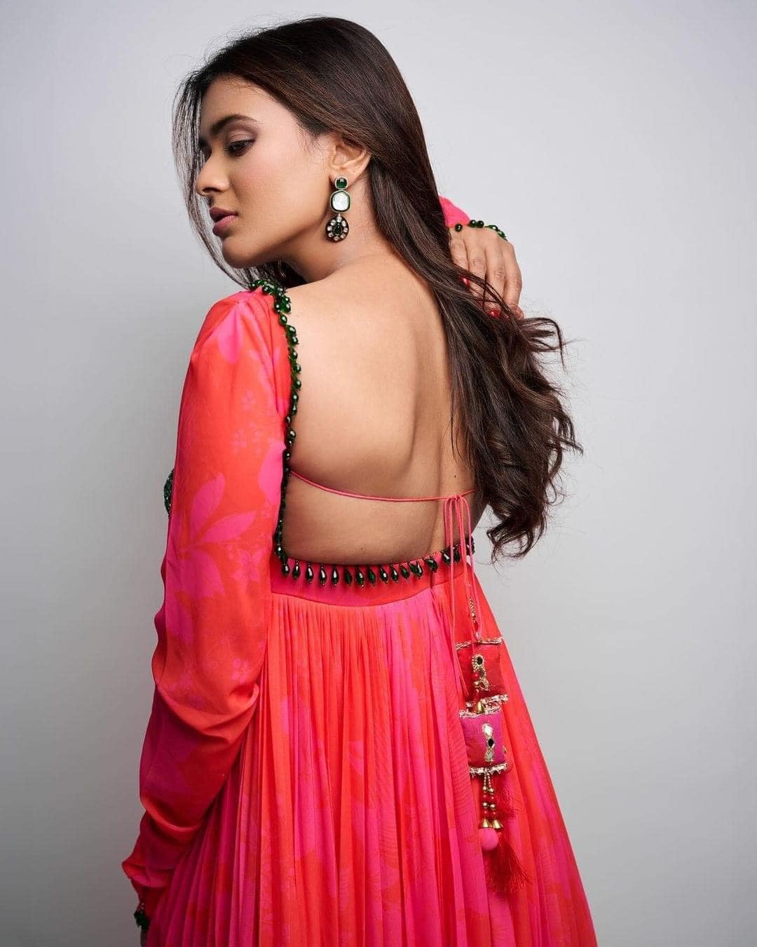 Hebah Patel 3