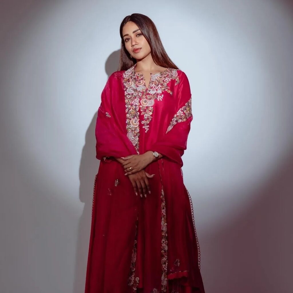 Nivetha 4
