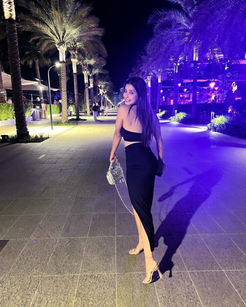 Nyra in black 5