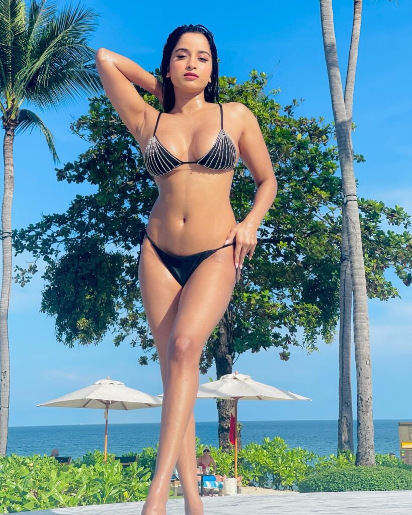 Pooja Bhalekar 10