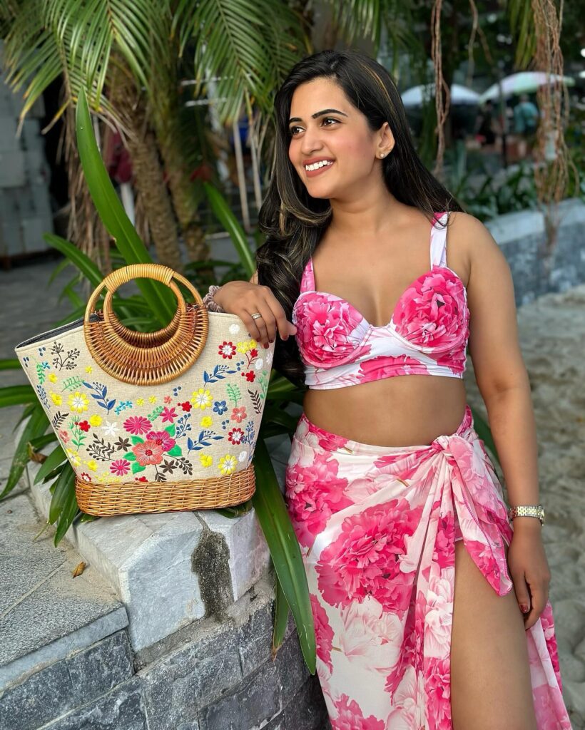 Sravanthi 10