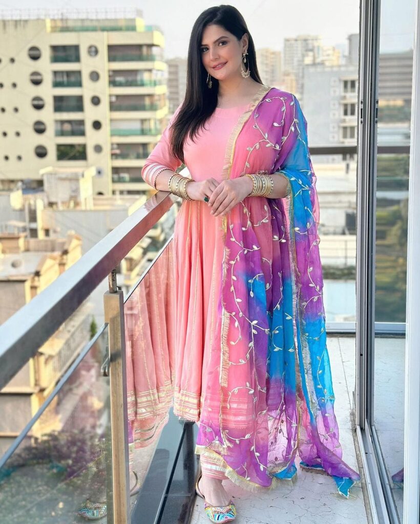 ZarrenKhan 3
