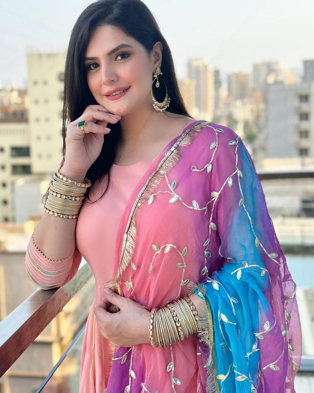 ZarrenKhan 4