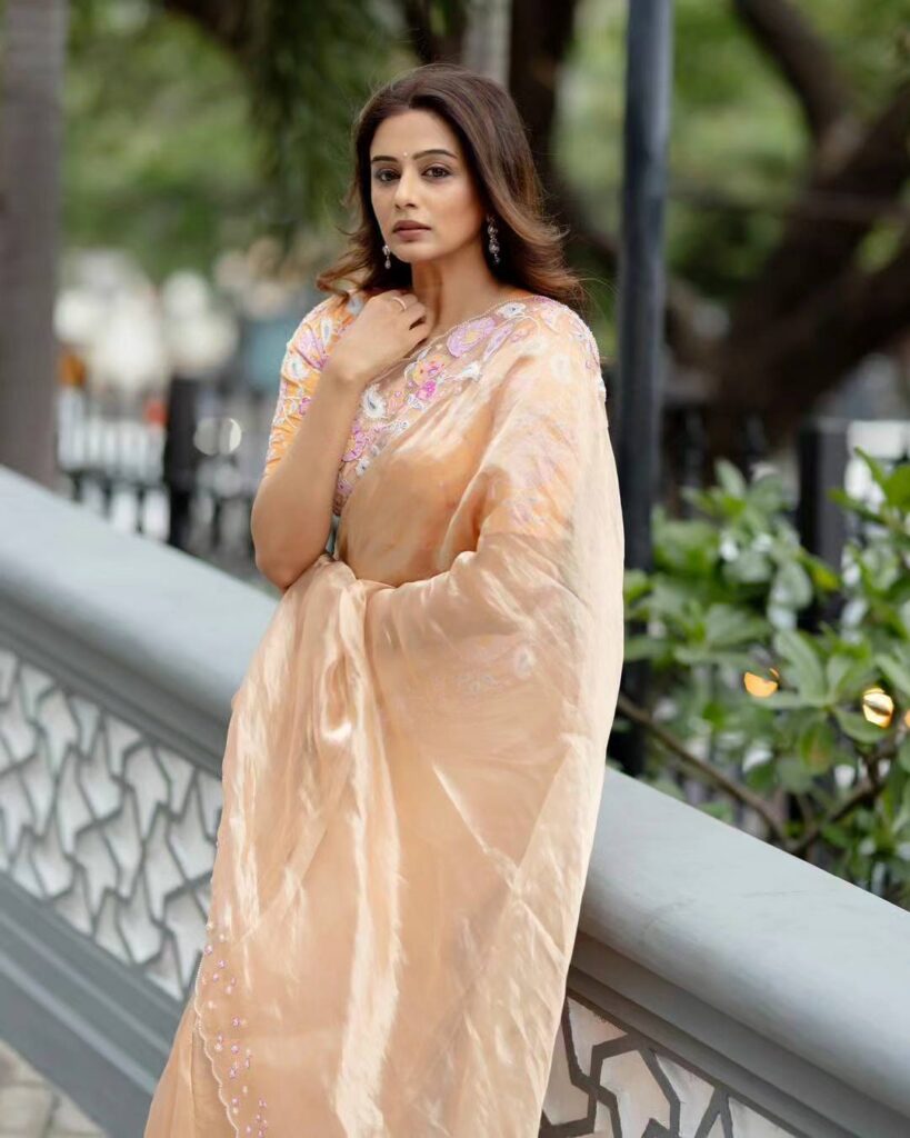 Priya mani 1