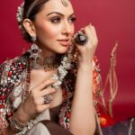 Hansika (2)